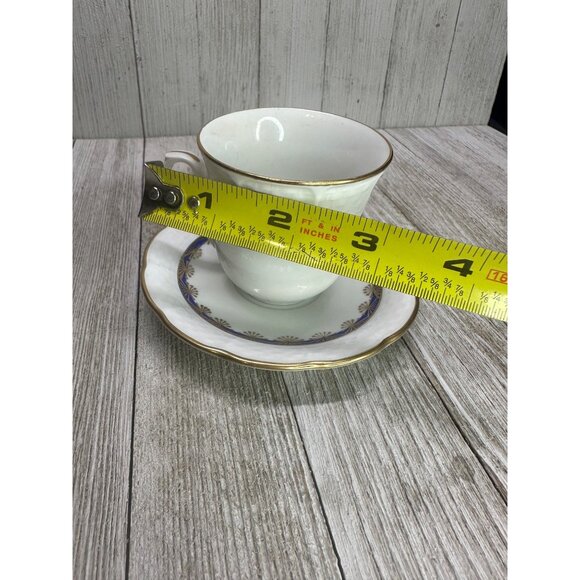 Vintage TK Thun Czechoslovakia Teacups & Saucers Blue & Gold Rim - Set of 2 - Picture 11 of 14